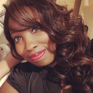 Meet your Posher, Lateefah